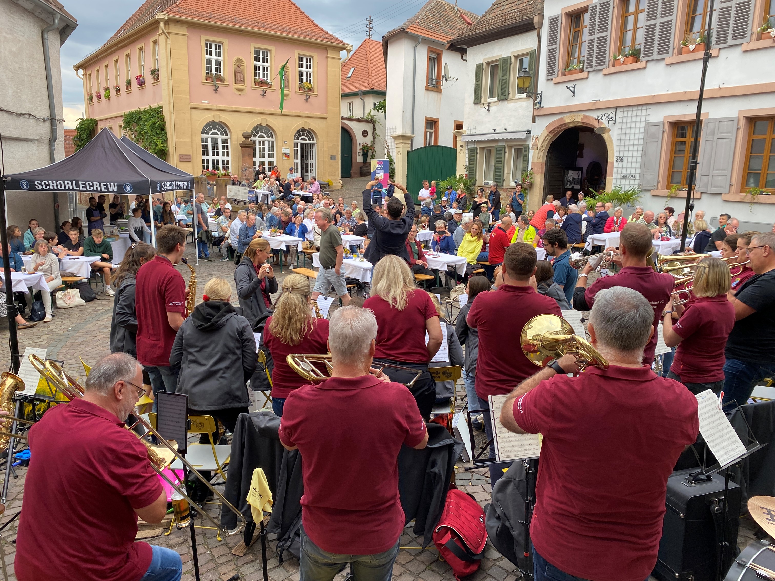 Gemeinsam musizieren ist Lebensqualität – die Kultuskapelle bei den Musikfreunden in Neustadt-Hambach